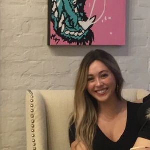 Meet your Posher, Victoria